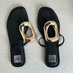 DV by Dolce Vita Black and Gold Sandals